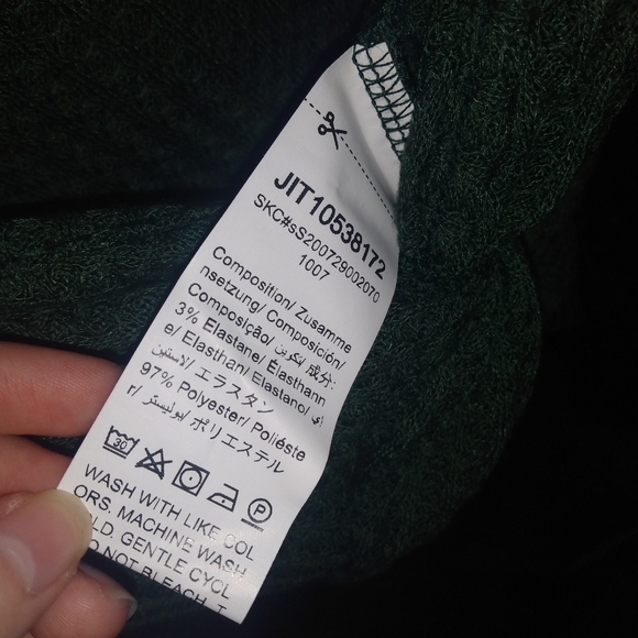 Green shein cropped shirt size small - Picture 8 of 8